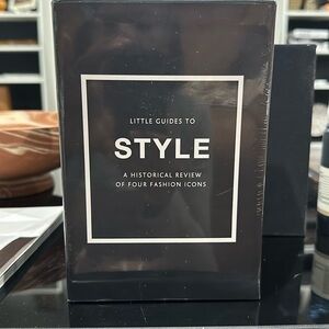 NIP +sealed Little Guides to Style:The Story of Four Iconic Fashion Houses Books